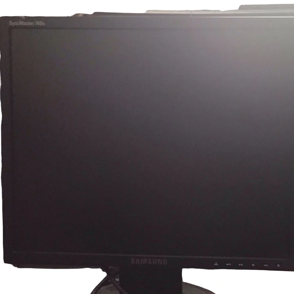 Samsung 943N Monitor